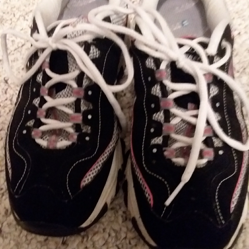 Sketcher's shoes